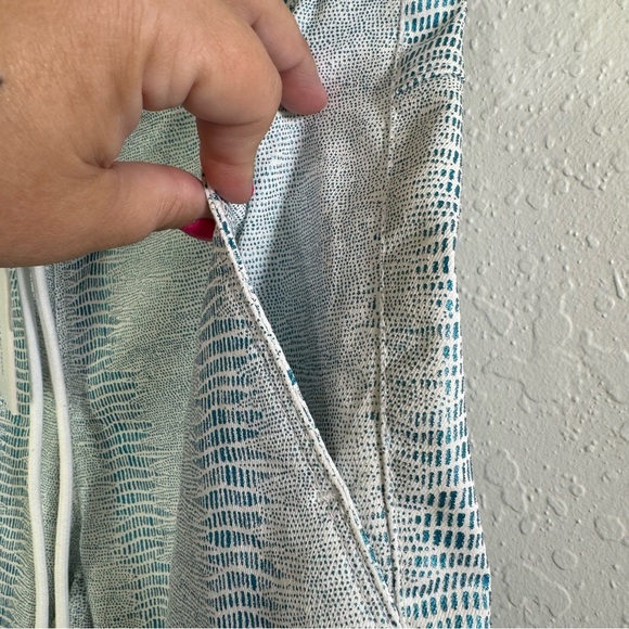 Bevy Flog Shely Aqua Blue 24 snake print high rise Drawstring‎ Women's Pants NWT - Picture 8 of 11